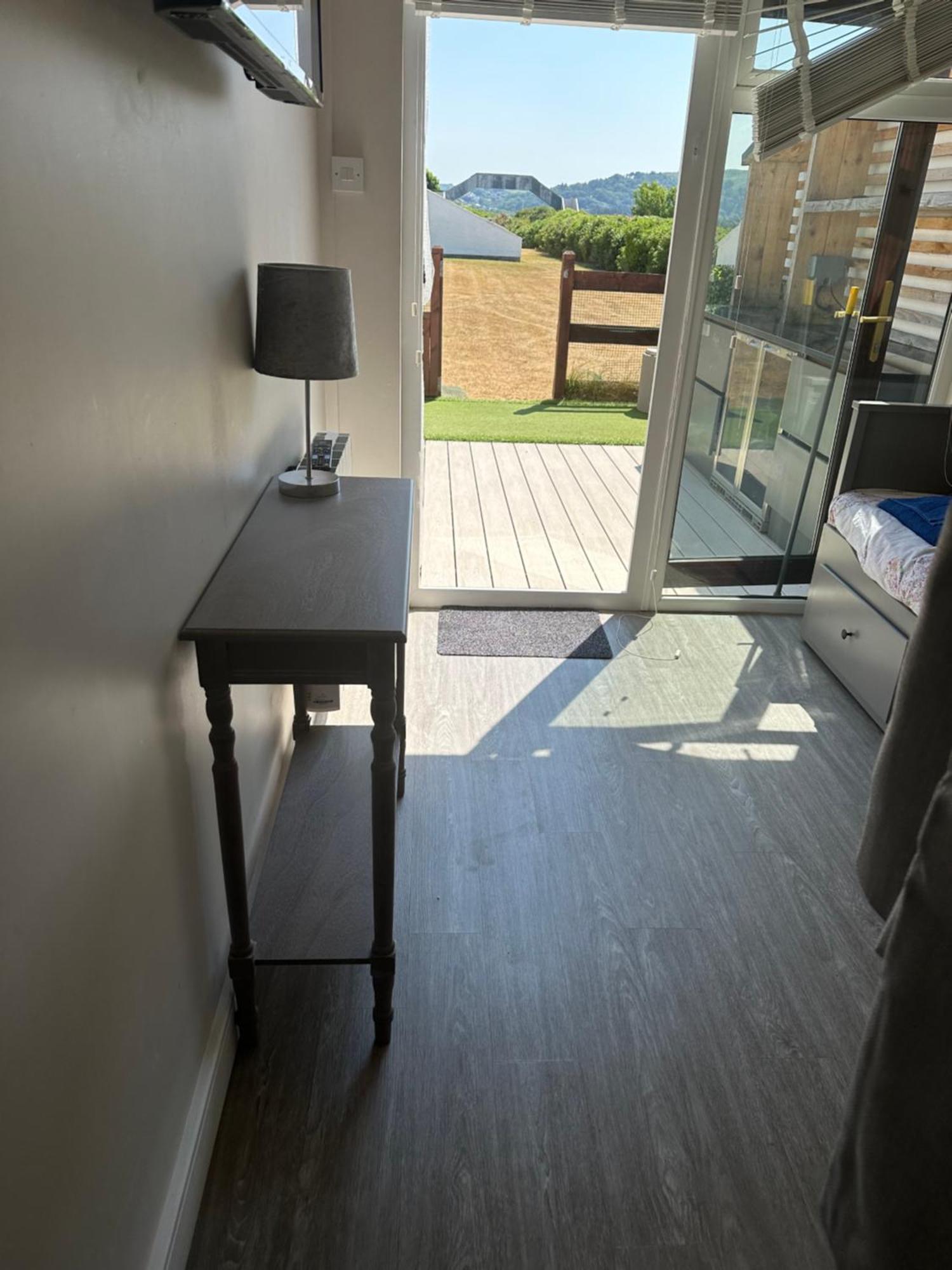 3 Bedroom Deganwy Sea View Beach House Ll31 Exterior photo